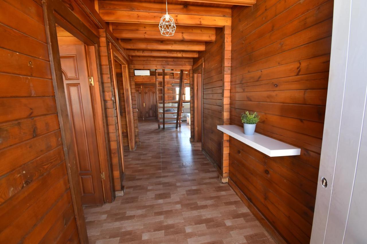 Villa Madera La Barrosa Чиклана-де-ла-Фронтера Экстерьер фото