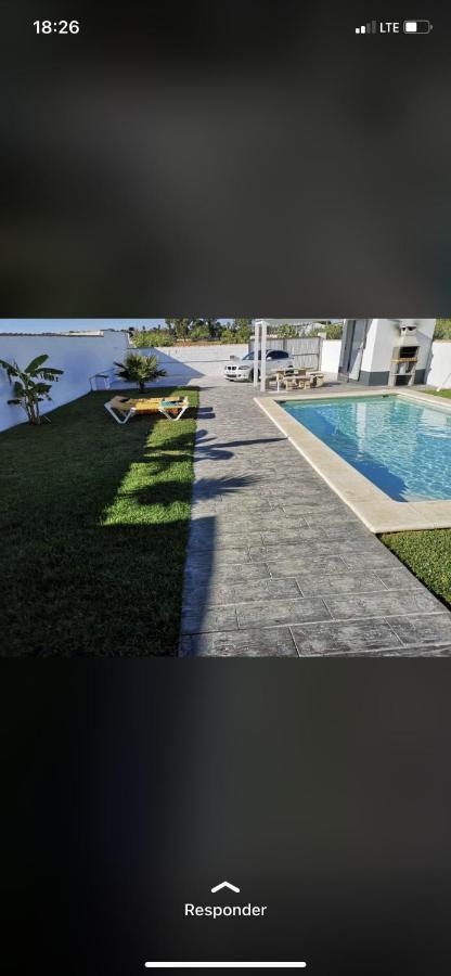 Villa Madera La Barrosa Чиклана-де-ла-Фронтера Экстерьер фото
